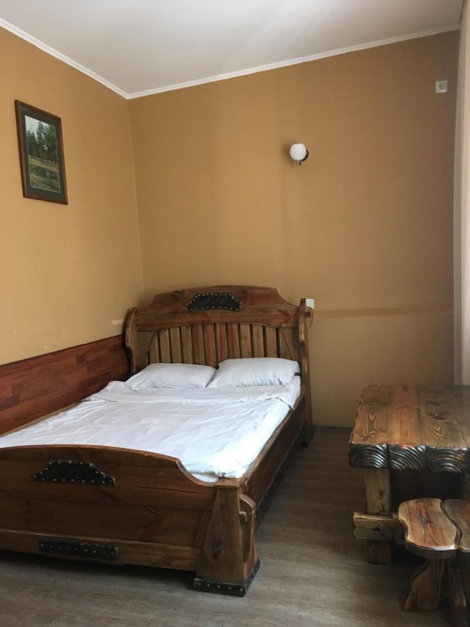 Міні-Готель Нептун Rivne Eksteriør bilde